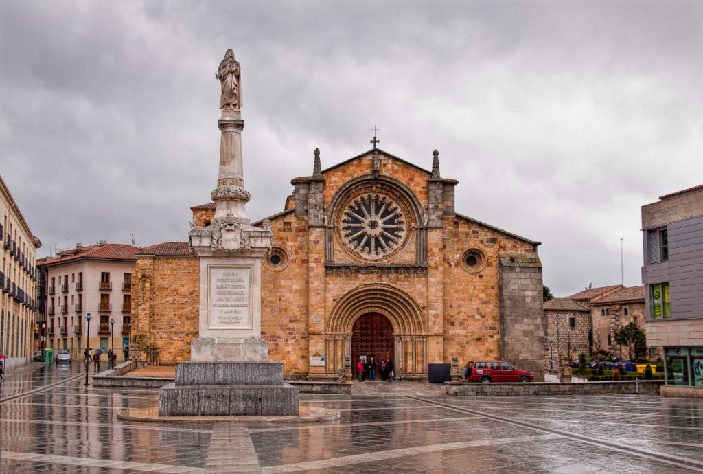 Iglesia De San Pedro En Ávila, Castilla Y León
