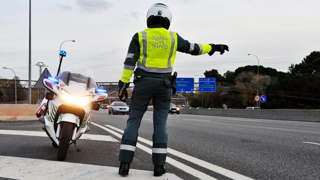 La Dgt Se Pone Dura: Mucho Ojo A Estas Nuevas Infracciones Con Multa