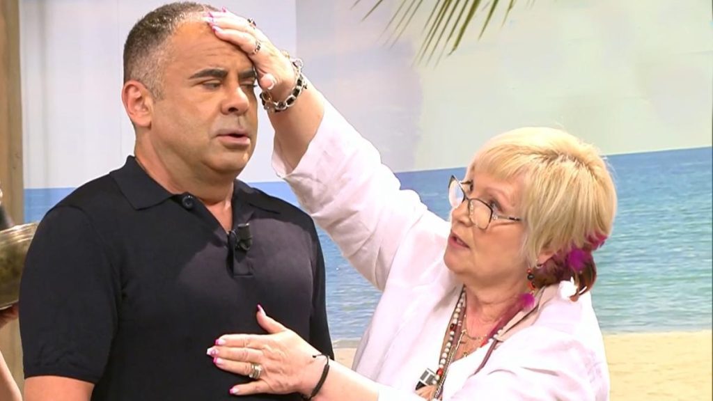 La Ideología De Jorge Javier A Ella No Le Va