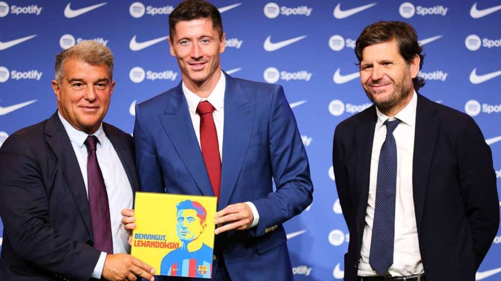 Le Quedada Un Año De Contrato