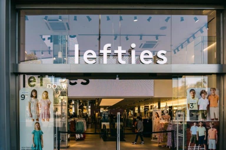 Ni Zara ni Mango, las sandalias más sexis están en Lefties y cuestan 20 euros