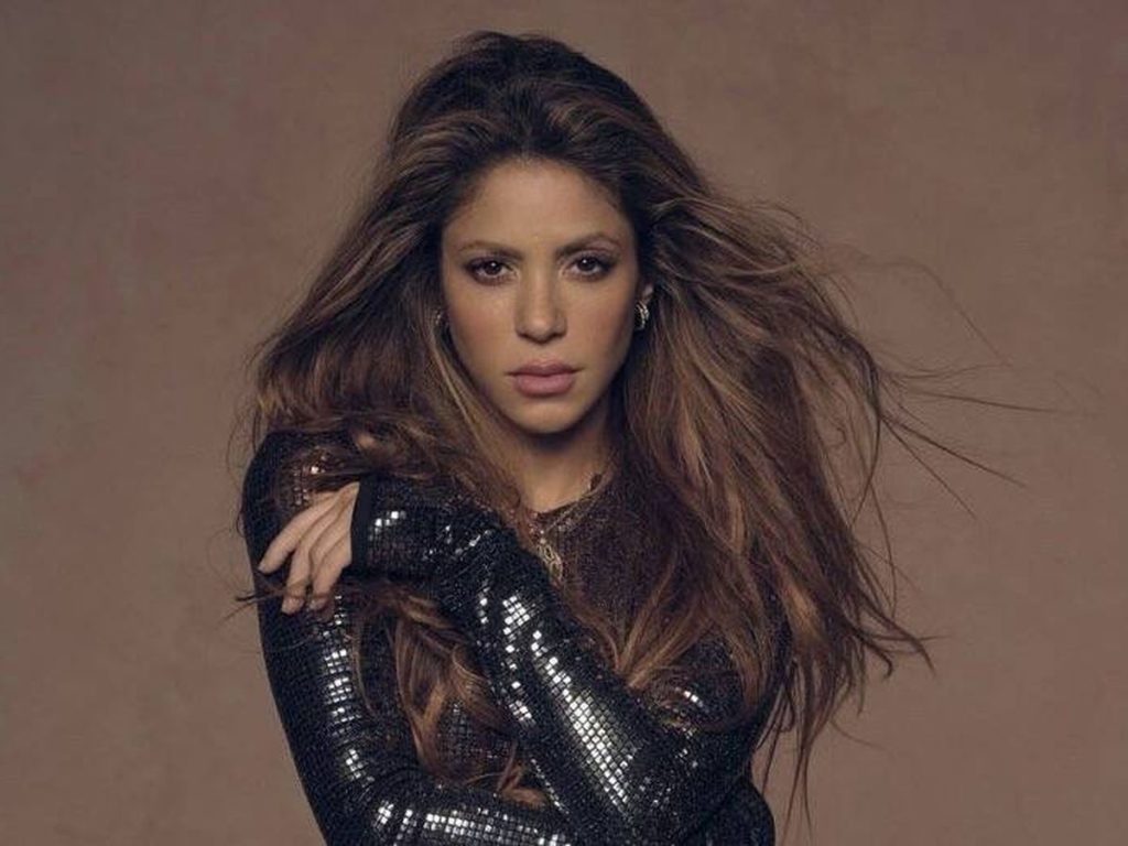 Shakira Sigue Produciendo