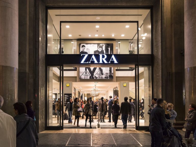 El bolso de Zara con el que triunfarás en cualquier fiesta