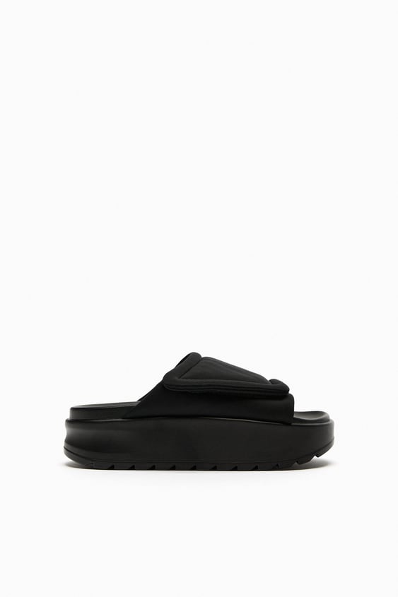 Zara - Sandalia Acolchada