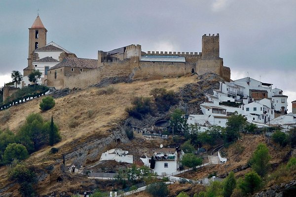Gastronomía local y tradiciones