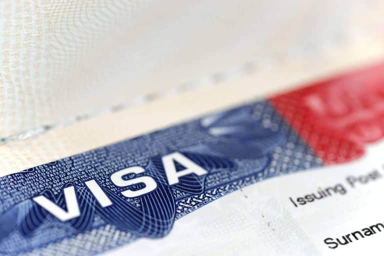 ¿Cuanto tiempo puede un ciudano quedarse en los EEUU cuando entra bajo Visa Waiver o ESTA?