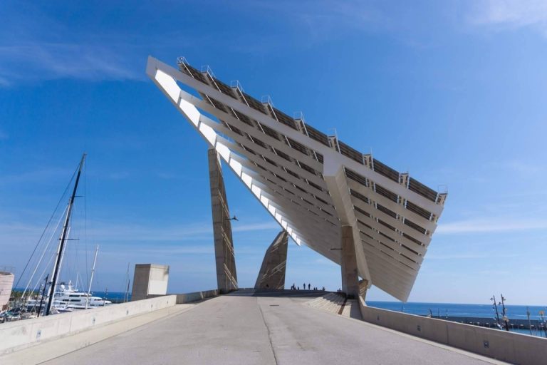Barcelona disminuye su coste energético con la contribución del consultor energético Grupo Trébol Energía