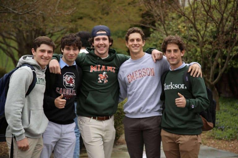 Una tendencia entre los jóvenes españoles, realizar el bachillerato en Estados Unidos