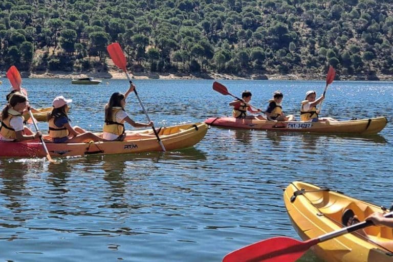 Los campamentos de verano Aula Joven ofrecen diversión, aprendizaje y crecimiento personal a los más pequeños