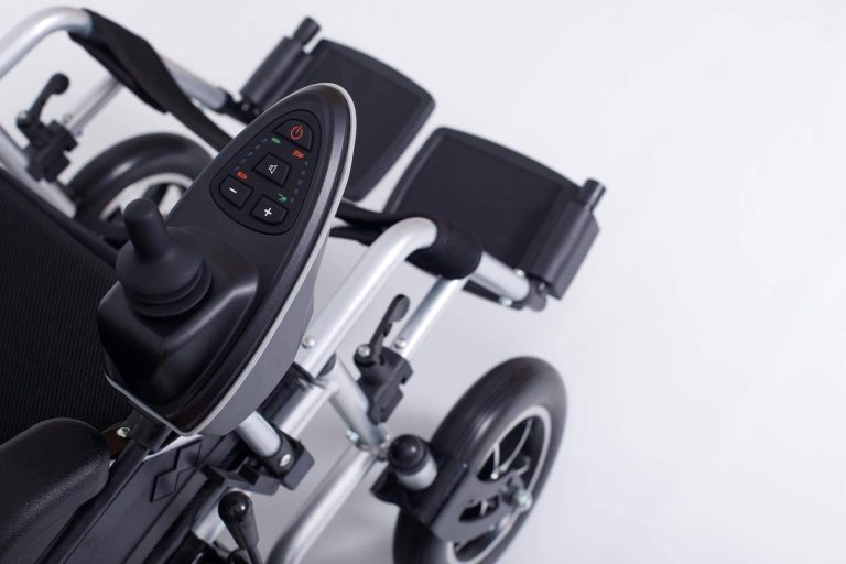 Mobility-Vida presenta las sillas de ruedas eléctricas para circular por la ciudad sin dolor