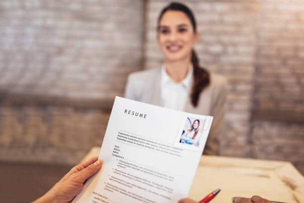 Cómo Hacer Un Currículum Infalible En 2023