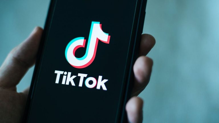 TikTok cambia funciones de la herramienta Creative Center por el «mal uso» de unos analistas críticos con la red social