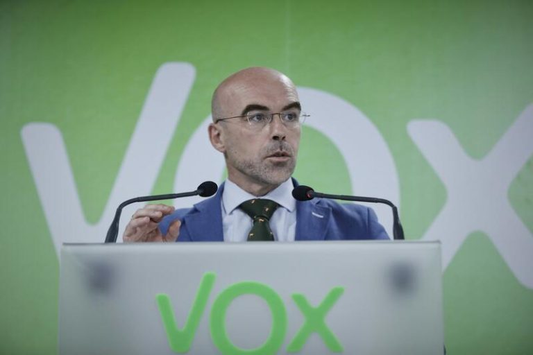 Vox quiere pactos de gobierno pero la negociación será distinta según su fuerza: «No es igual Murcia que Valencia»