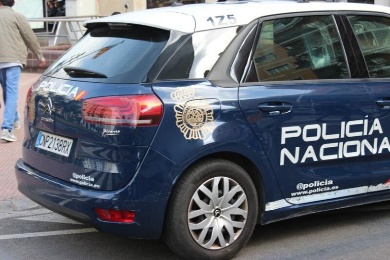La Policía alerta de estafas vacacionales en verano mediante «chollos irresistibles» y anuncios falsos