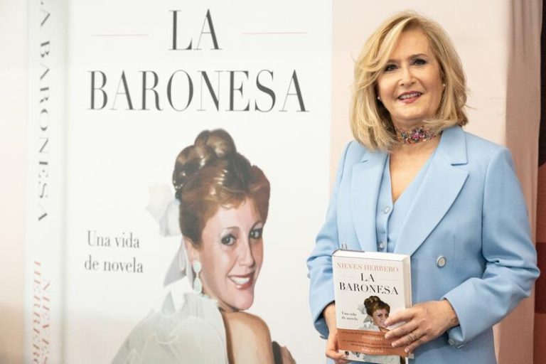 Nieves Herrero novela la vida de ‘La baronesa’: «Putin llamó a Carmen Cervera y le ofreció llevar su colección a Rusia»