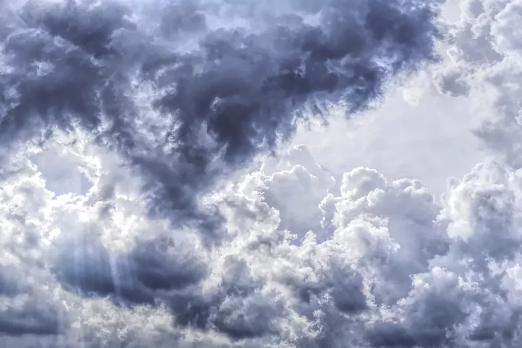 La Aemet Advierte Qué Lugares De España Sufrirán Las Peores Tormentas