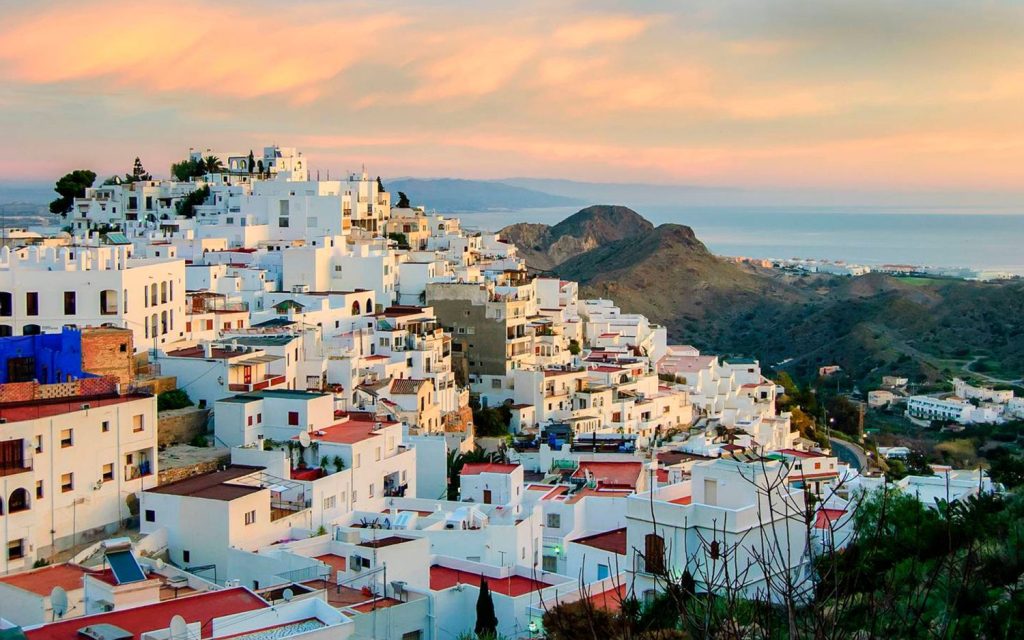 Ciudades Más Baratas De España Para Irse De Vacaciones En Verano