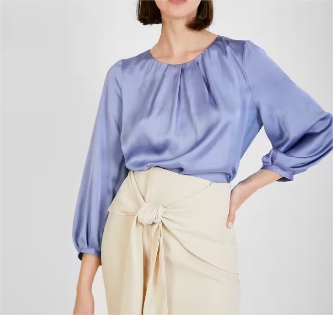 Blusa De Mujer Fluida Con Puno Cerrado