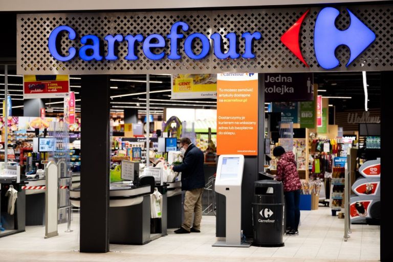 Carrefour pone a un precio de derribo la deseada cafetera Nespresso de cápsulas