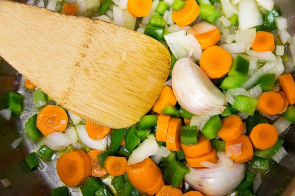 Cómo hacer unas lentejas con costillas para que queden insuperables 48 ¿Qué otros ingredientes puedo agregar?