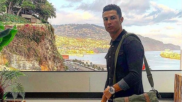 Los Rumores Sobre La Compra Del Valencia Cf Por Cristiano Ronaldo Aumentan. Fuente: Agencias