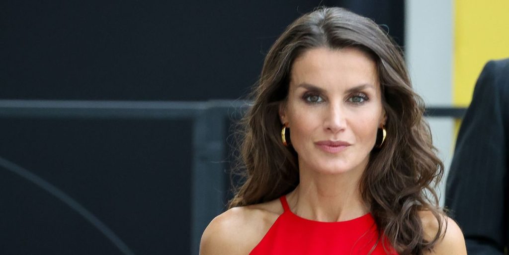 El Truco Para Lucir Las Canas Con El Mismo Estilo Que La Reina Letizia 108 Cada Cabello Es Distinto