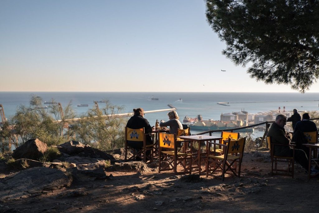 Mejores Terrazas De Barcelona Para Disfrutar De Unas Vistas Espectaculares 86 La Caseta Del Migdia