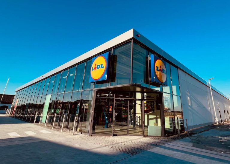 El vestido de Lidl que lo tiene todo: barato, cómodo y bonito
