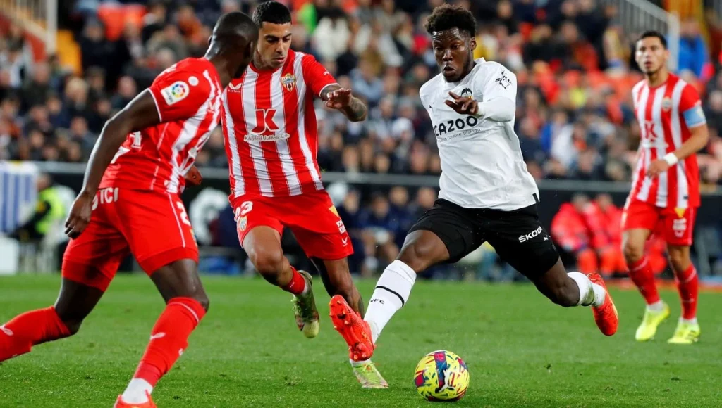 El Milán planea “pescar” en LaLiga, y se interesa por esta promesa 73 Los agentes del jugador podrían dar el visto bueno