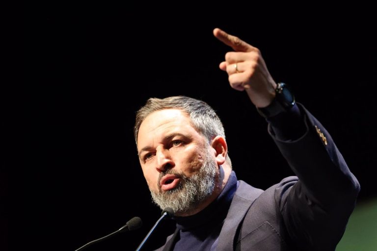 Santiago Abascal, el eterno «olvidado» por el resto de representantes políticos