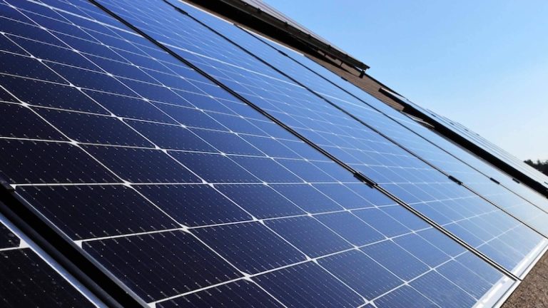 Cómo encontrar instaladores de placas solares de confianza, de la mano de Amagi Solar