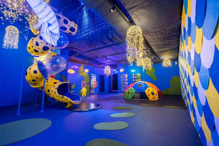 ‘Oceanic Dream’, la nueva sala de Sweet Space diseñada por Bárbara Chapartegui y Álex Briones