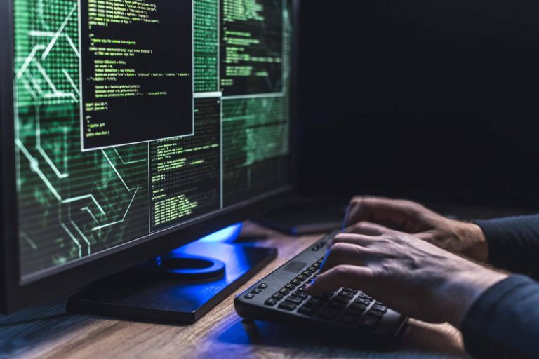 Protección de negocios frente a ataques cibernéticos, con Mastery