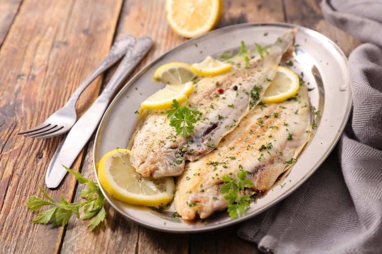 La receta profesional para un lenguado al horno con el doble de sabor