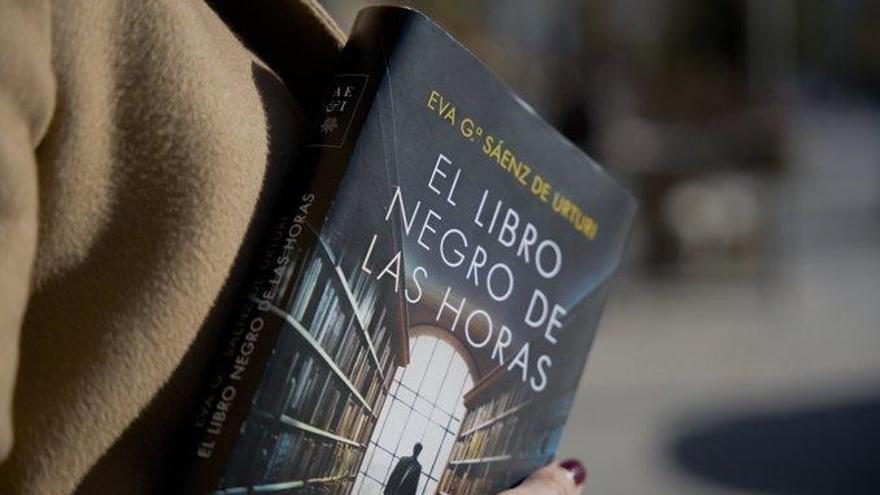 El libro negro de las horas de Eva García Sáenz de Urturi