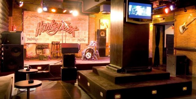 Honky Tonk Bar