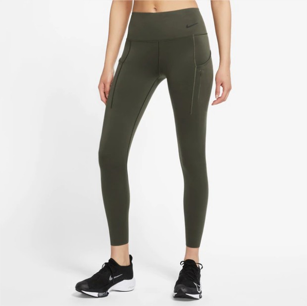 La Imagen Tiene Un Atributo Alt Vacío; Su Nombre De Archivo Es Mallas-De-Mujer-Dri-Fit-Go-78-Nike.jpg