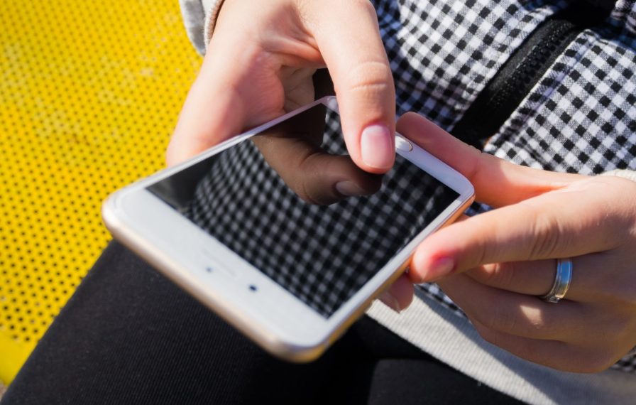 Mejores juegos para jugar en pareja por WhatsApp