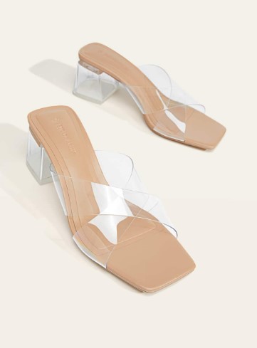 Sandalias tacón vinilo