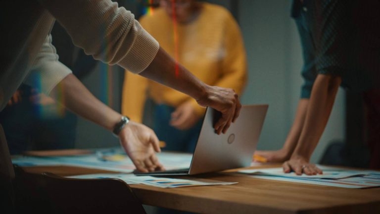 ¿Por qué es importante que las empresas comuniquen sus acciones de responsabilidad social corporativa?