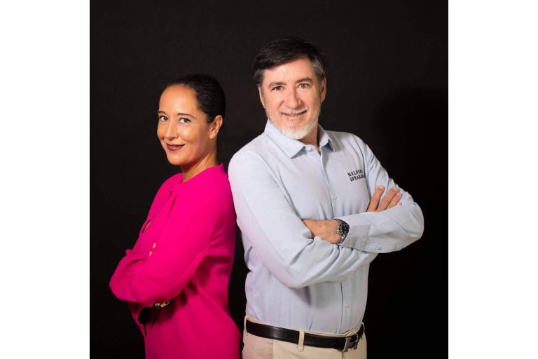La editorial Almuzara presenta ‘Escuela de conferenciantes. Cómo convertirte en un speaker de éxito’, de Raquel Sánchez Armán y Jesús Ripoll