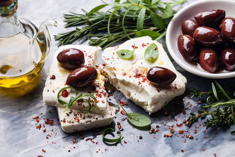 Greek Aribau, un restaurante experto en cocina griega con recetas auténticas