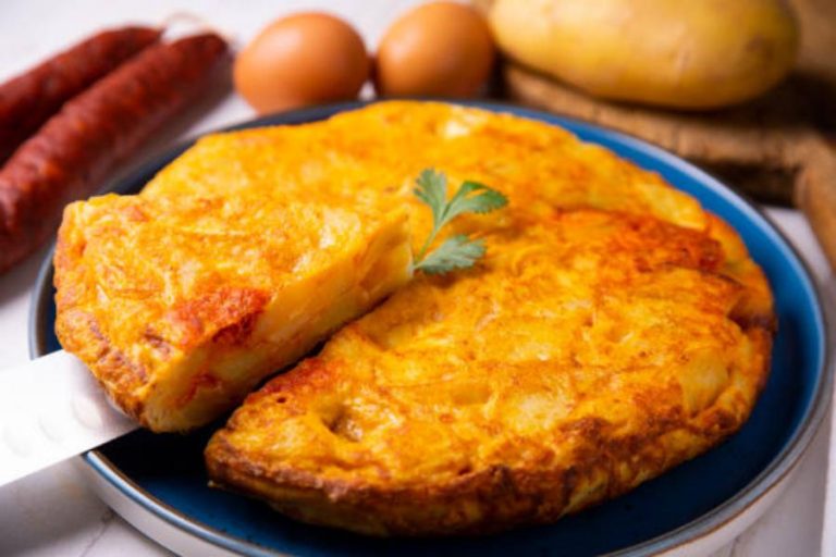 No todas valen: qué patatas hay que elegir para hacer una tortilla jugosa y rica