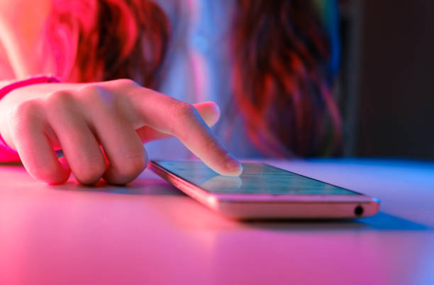 Facebook busca atraer nuevamente a la audiencia joven