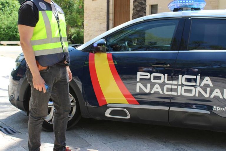 Detenidos tres ‘skinheads’ acusados de irrumpir entre amenazas en una mezquita de Villarreal (Castellón)