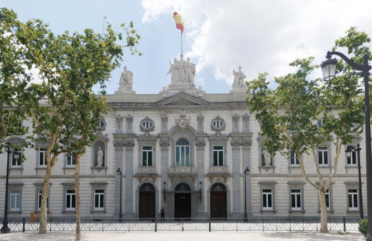 El Supremo fija no poder expulsar menores extranjeros no acompañados mientras gestionan su permiso de residencia
