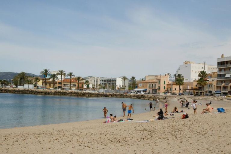 Calor, viento, tormentas y oleaje ponen en riesgo a 15 CC.AA., con máximas de más de 40ºC