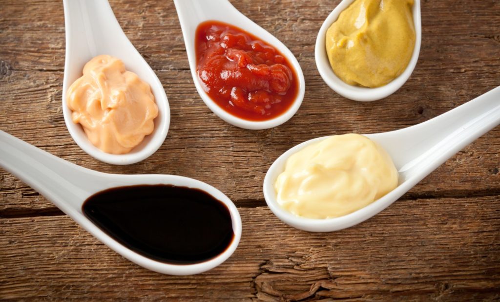 Aderezos Y Salsas Comerciales: Ingredientes Dudosos