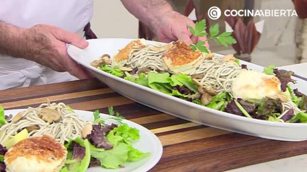 Receta De Ensalada De Gulas: Los Ingredientes