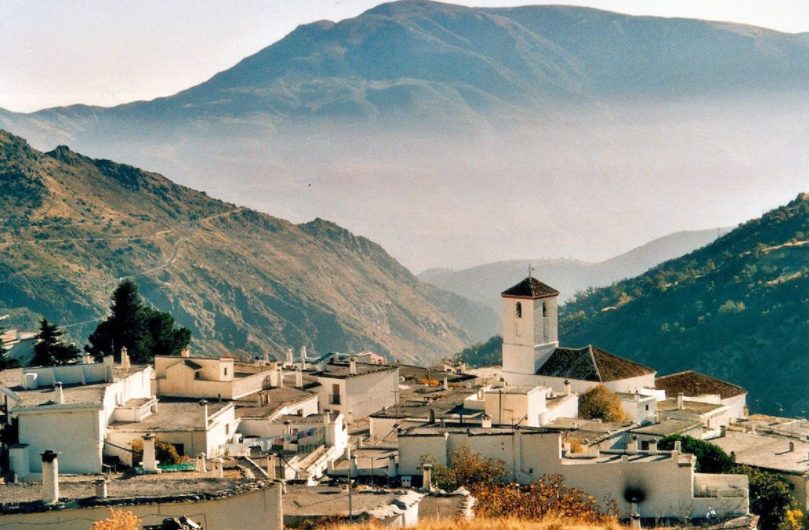 Pueblos Bonitos Con Herencia Morisca Para Descubrir Granada
